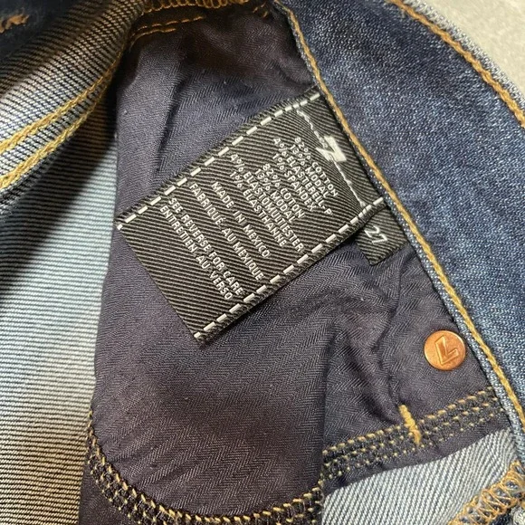 7 For All Mankind Jeans Womens Size 27 Cropped Alexa Blue Distressed Raw Hem - Picture 4 of 8